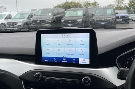 2018 Ford Focus - photo 32