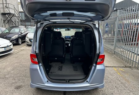2016 Honda Freed - photo 9