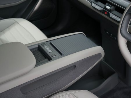 2026 Kia EV9 - photo 24