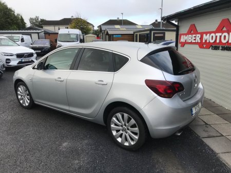2011 Opel Astra - photo 6
