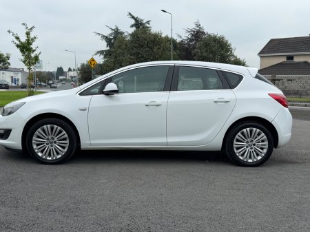 2015 Vauxhall Astra - photo 4