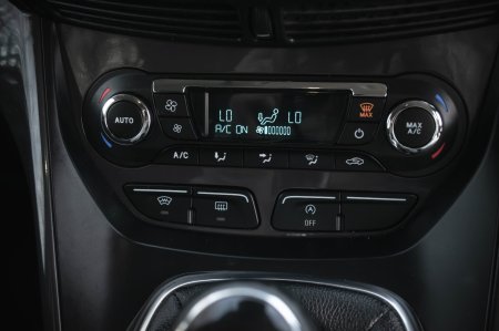 2016 Ford Kuga - photo 16
