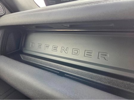 2022 Land Rover Defender - photo 24
