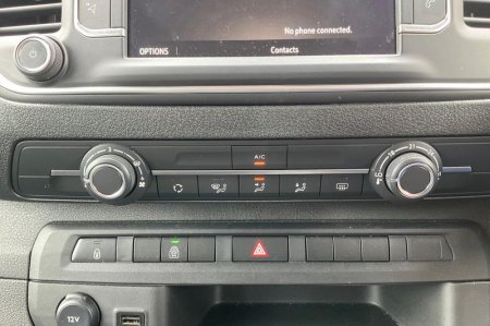 2023 Vauxhall Vivaro - photo 28