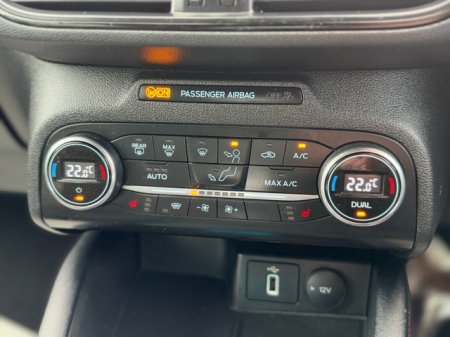 2019 Ford Focus - photo 17