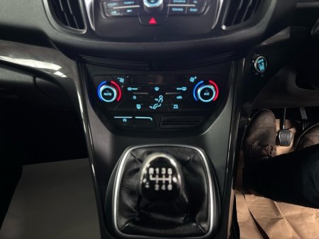2019 Ford Kuga - photo 15