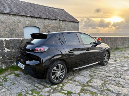 2022 Peugeot 208 - photo 5