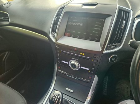 2019 Ford Galaxy - photo 21