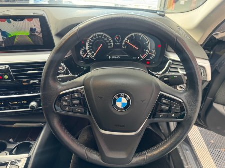 2017 BMW 5-Series - photo 8