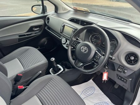 2020 Toyota Yaris - photo 9