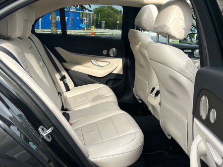 2022 Mercedes-Benz E-Class - photo 21