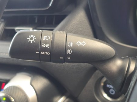 2025 Toyota RAV4 - photo 21