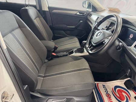 2022 Volkswagen T-Roc - photo 11