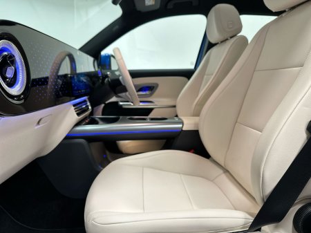 2026 Mercedes-Benz GLB - photo 12