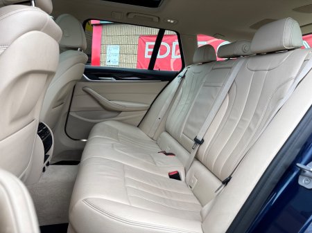 2017 BMW 5-Series - photo 13