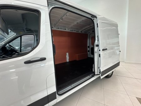 2026 Maxus DELIVER 9 - photo 9