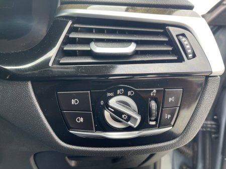 2020 BMW 5-Series - photo 19