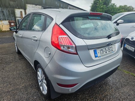 2017 Ford Fiesta - photo 8