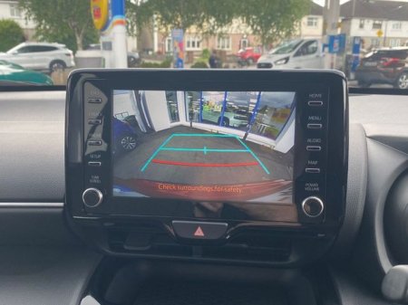 2023 Toyota Yaris - photo 23