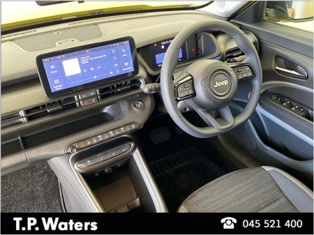 2026 Jeep Avenger - photo 2