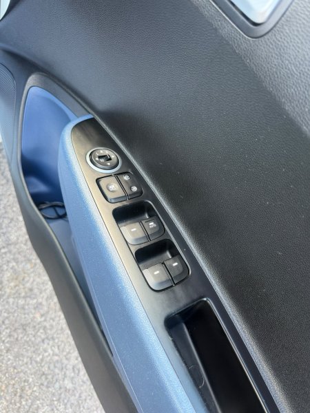 2017 Hyundai i10 - photo 12