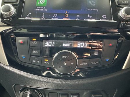 2020 Nissan Navara - photo 20