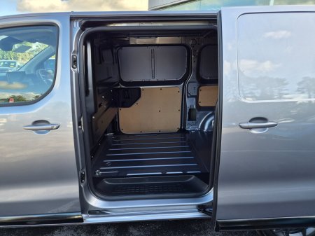 2026 Opel Vivaro - photo 11