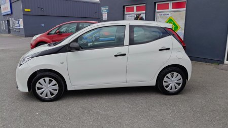 2020 Toyota Aygo - photo 4