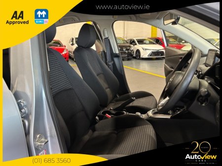 2017 Mazda Demio - photo 11