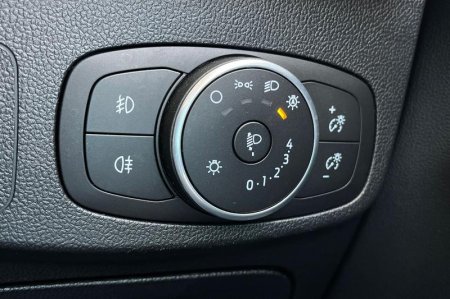 2018 Ford Focus - photo 22