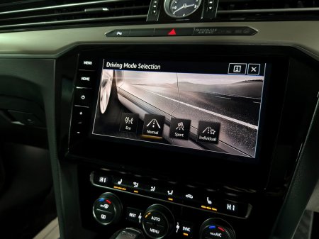 2018 Volkswagen Passat - photo 37