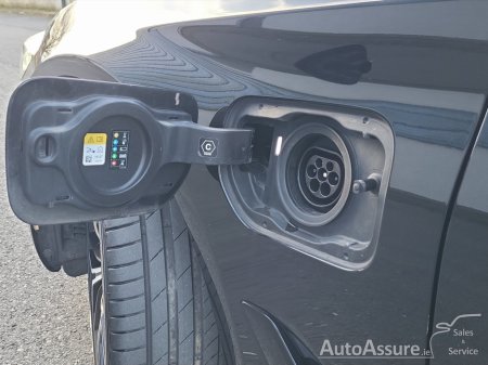 2023 BMW 5-Series - photo 40