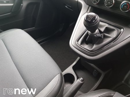 2024 Renault Kangoo - photo 14