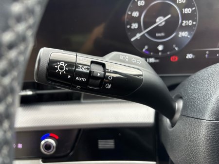2022 Kia Sportage - photo 17