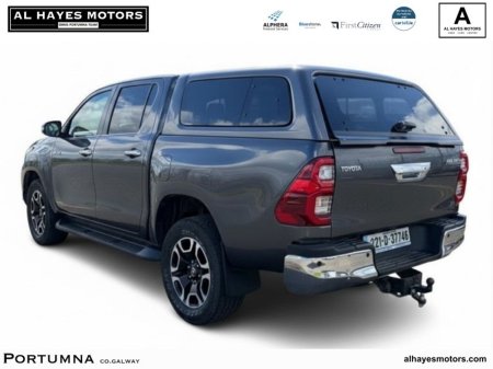 2022 Toyota Hilux - photo 3
