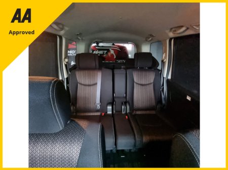 2014 Nissan Serena - photo 14