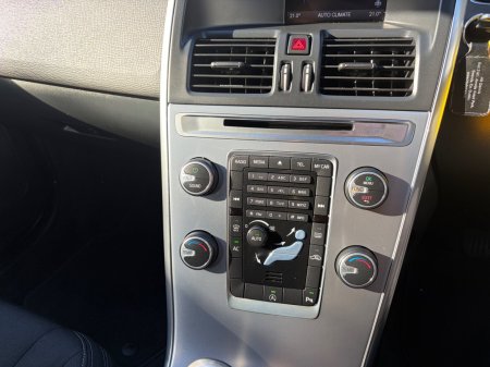 2016 Volvo XC60 - photo 21