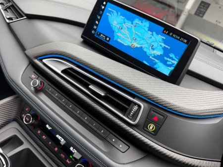 2020 BMW i8 - photo 21