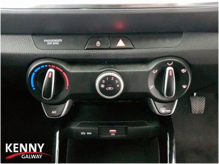 2026 Kia Stonic - photo 31