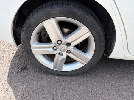 2013 Toyota Auris - photo 16