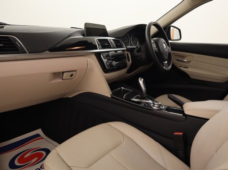 2017 BMW 3-Series - photo 17