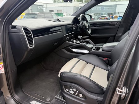 2020 Porsche Cayenne - photo 3