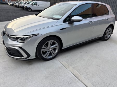 2023 Volkswagen Golf - photo 2