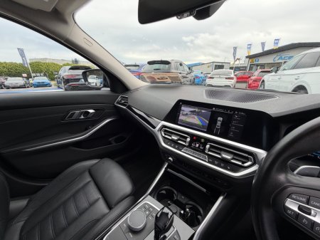 2020 BMW 3-Series - photo 23