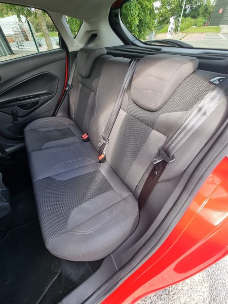 2017 Ford Fiesta - photo 20