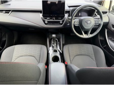 2025 Toyota Corolla - photo 13