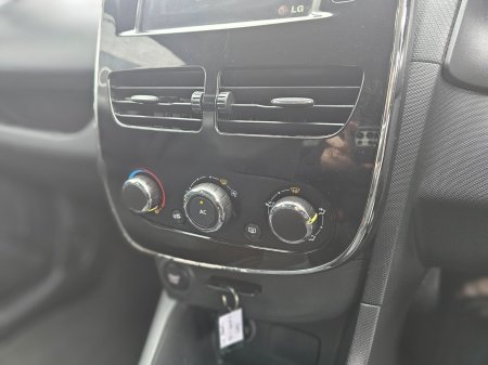 2013 Renault Clio - photo 10