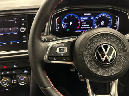 2021 Volkswagen T-Roc - photo 24