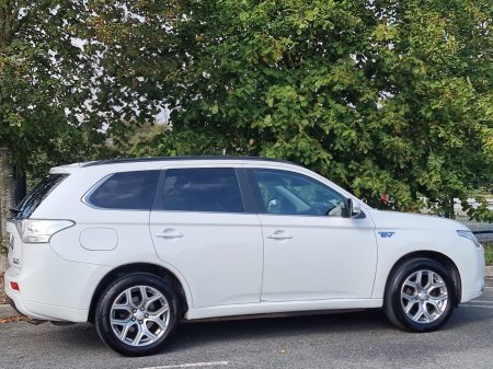 2015 Mitsubishi Outlander - photo 7