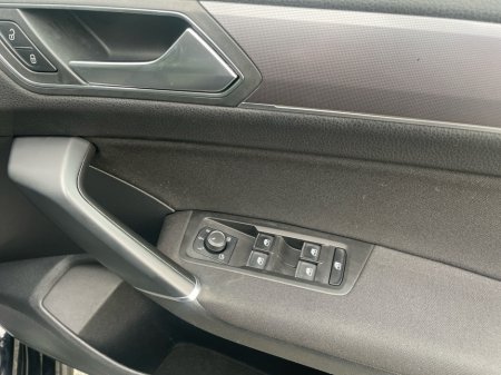 2016 Volkswagen Touran - photo 11